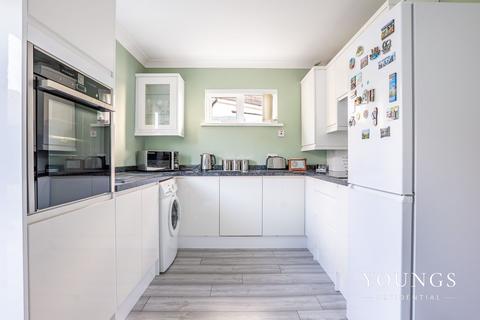 undefined, Eastwood Park Close, Leigh-On-Sea, SS9