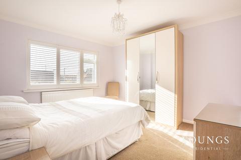 undefined, Eastwood Park Close, Leigh-On-Sea, SS9