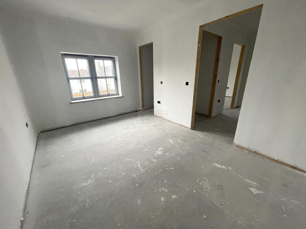 Bedroom 2a.JPG