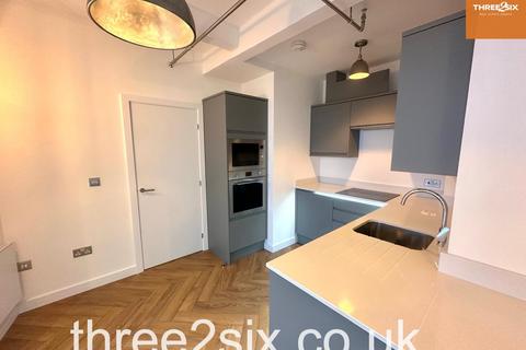 undefined, 20 Hockley Hill, B18
