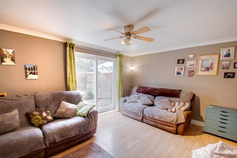 4 bedroom end of terrace house for sale, Upper Field Close, Church Hill, Redditch, B98
