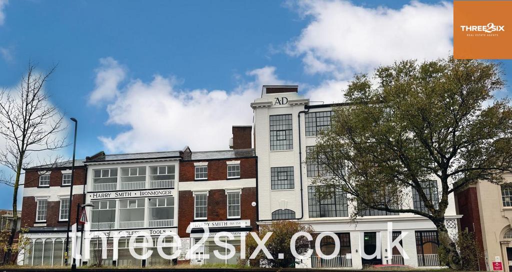 Heritage Charm, Modern Luxury — New 1-Bed Apart