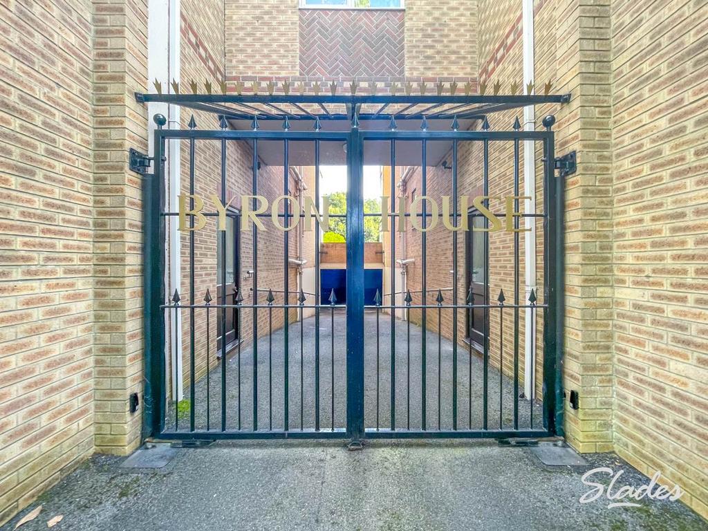5 byron gated parkin