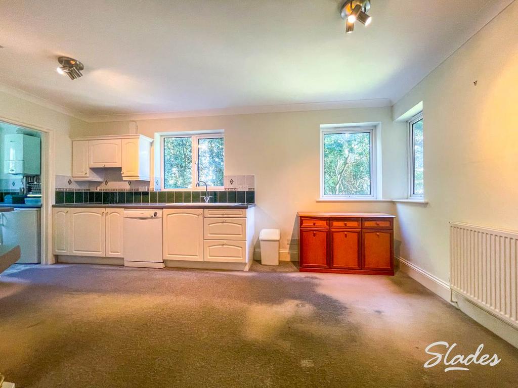 5 byron kitchen 4