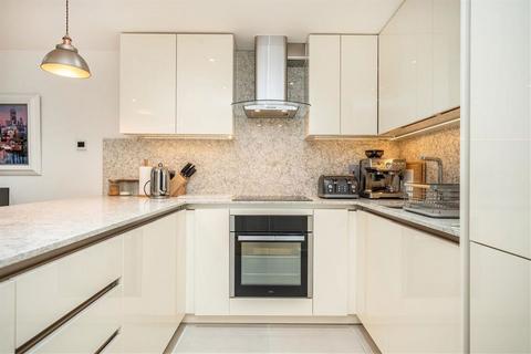 3 bedroom flat for sale, City Road, London EC1V