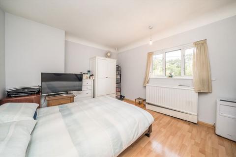 3 bedroom end of terrace house for sale, Lower Marsh Lane, Kingston Upon Thames KT1