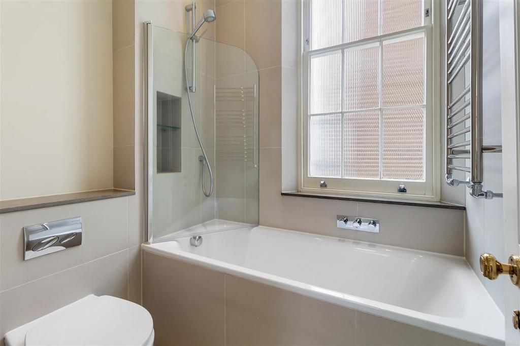 19 Chalcot Crescent NW1 8 YE-No Watermark-7.jpg