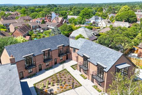 undefined, Connaught Place, Brockenhurst, SO42
