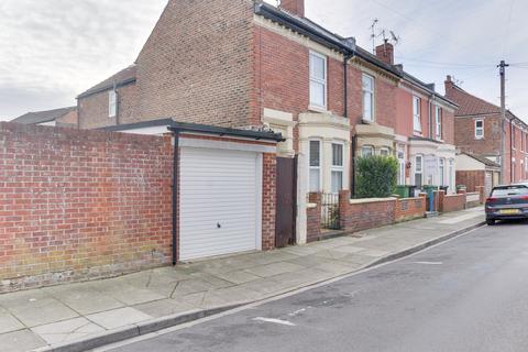 3 bedroom end of terrace house for sale, Whitworth Road, Portsmouth