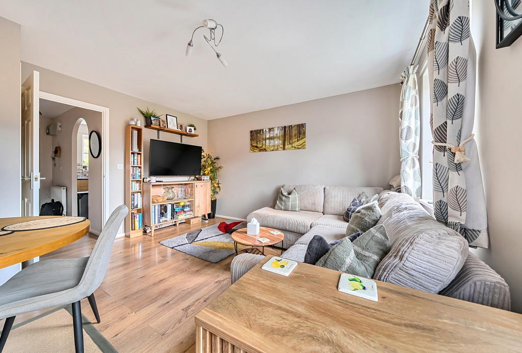 Sitting/Dining Room