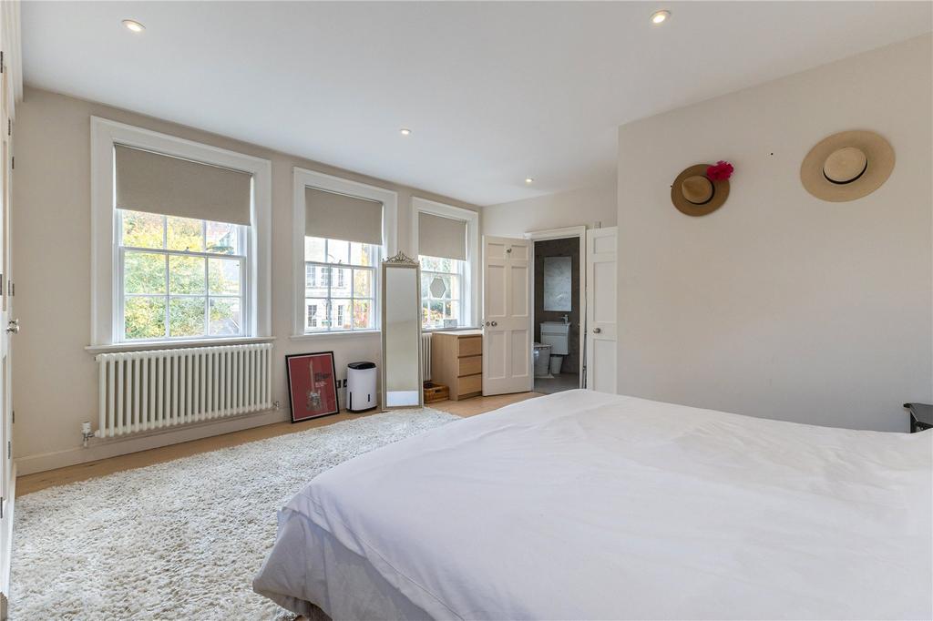 Principal Bedroom