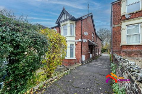 1 bedroom flat to rent, Priory Road, High Wycombe HP13