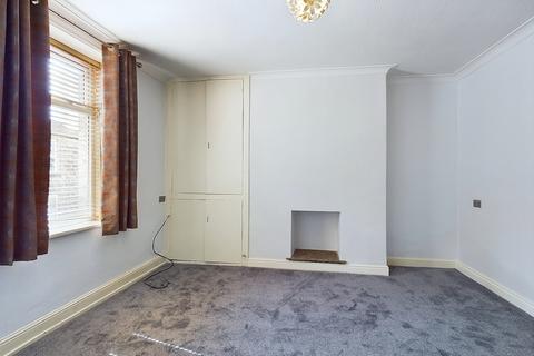 3 bedroom terraced house to rent, Romille Street, Skipton, BD23