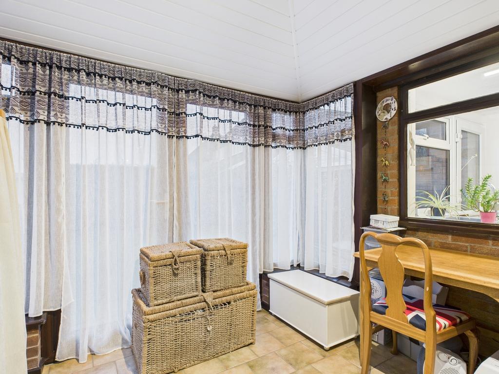 Garden room