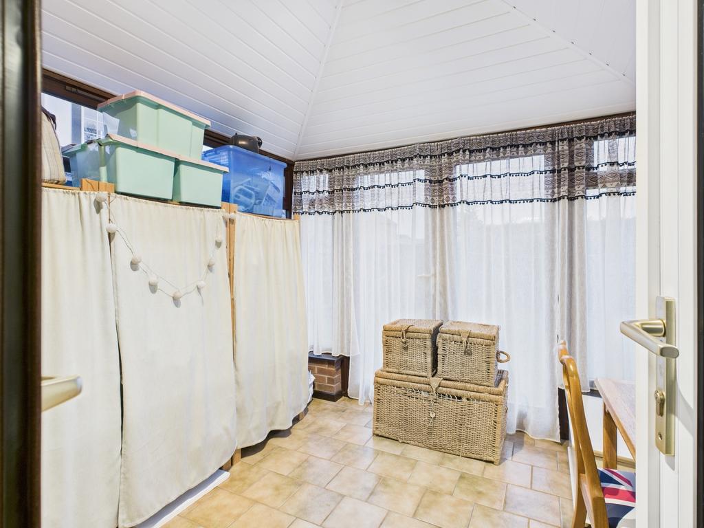 Garden room