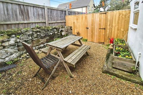 3 bedroom house to rent, Salem Road, PO37