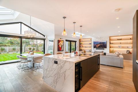 5 bedroom detached house for sale, Abbey Avenue, Hertfordshire AL3
