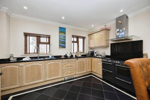 undefined, Faversham Road, Ashford, TN24 9