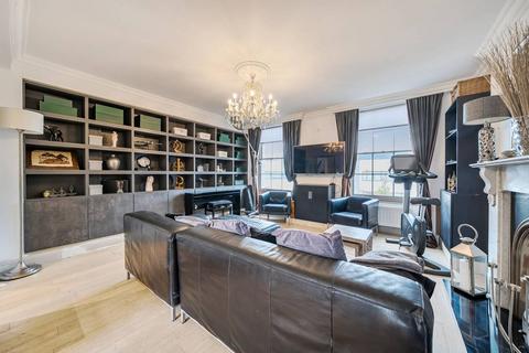3 bedroom flat for sale, Claverton Street, Pimlico, London, SW1V