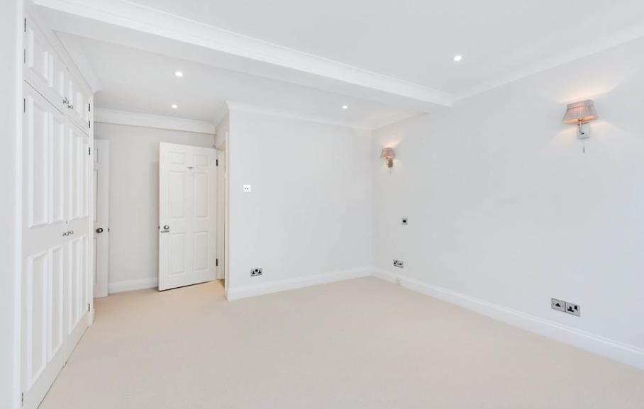 47 huntsworth mews 7 14.10.png