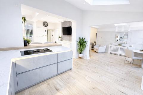 4 bedroom semi-detached house for sale, Wickersley Road, Rotherham