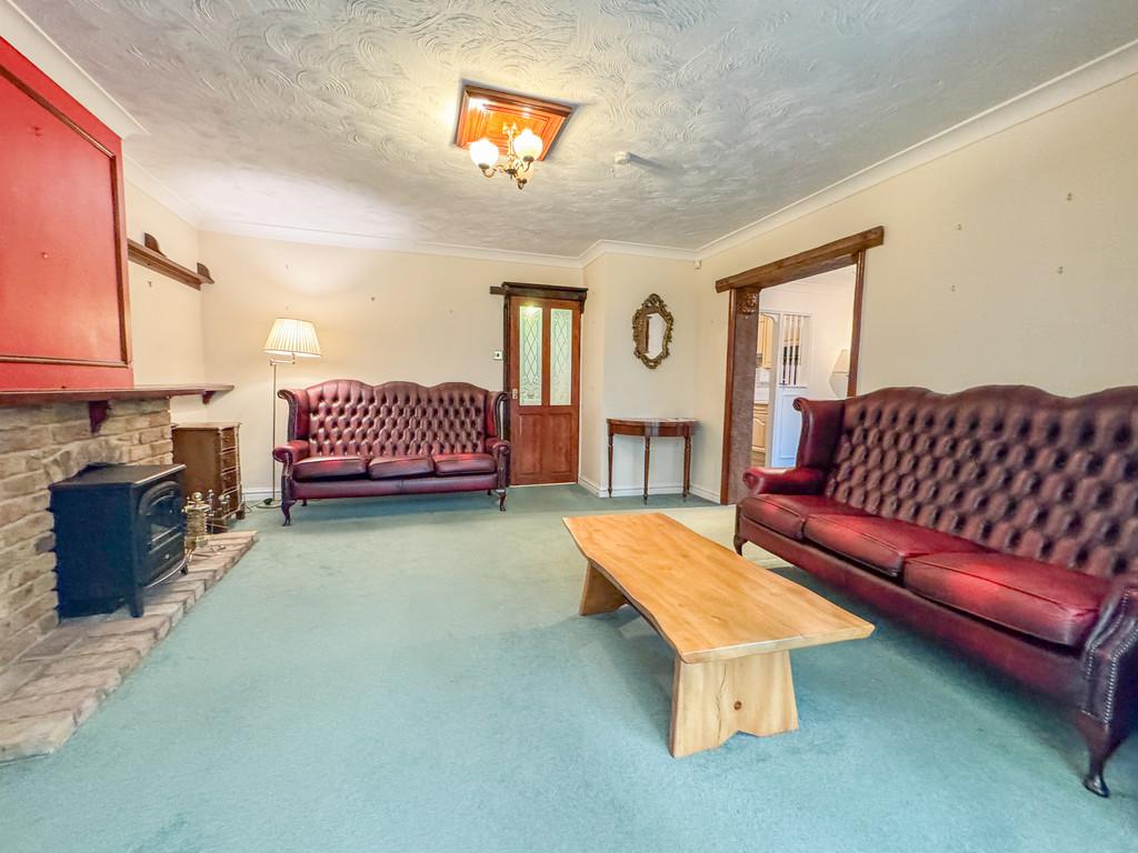 Lounge 1