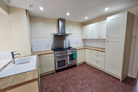 2 bedroom cottage to rent, Bankbottom, Glossop SK13