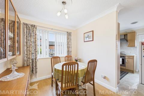 3 bedroom detached bungalow for sale, Lyndhurst Drive, Norton, Doncaster