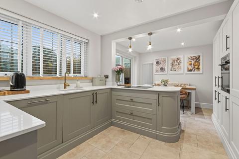 3 bedroom detached house for sale, Russet Close, Market Harborough LE16