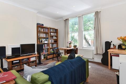 2 bedroom property to rent, Rosendale Road, London, SE21