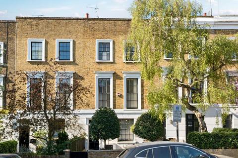 3 bedroom terraced house to rent, Ordnance Hill, St Johns Wood, London, NW8