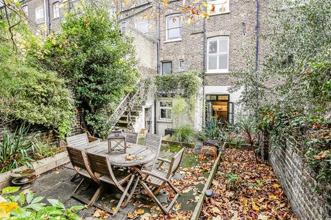 1 bedroom flat for sale, Montpelier Grove, London