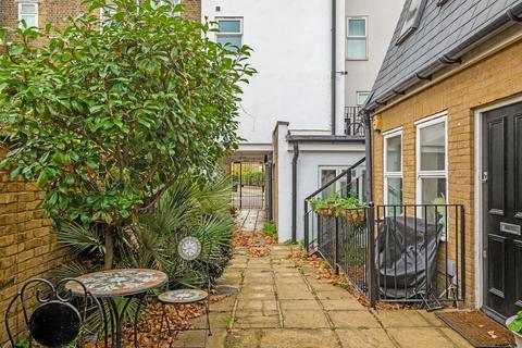 1 bedroom end of terrace house for sale, Grange Road, Bermondsey