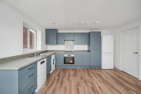 3 bedroom detached house to rent, Bannatyre Row, Exeter