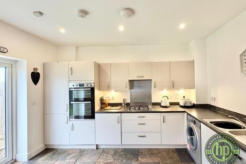 4 bedroom townhouse to rent, Ursa Gardens, Plymouth PL9