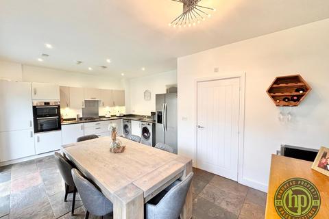 4 bedroom townhouse to rent, Ursa Gardens, Plymouth PL9