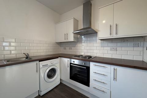 1 bedroom flat to rent, Sydney Road, London N8
