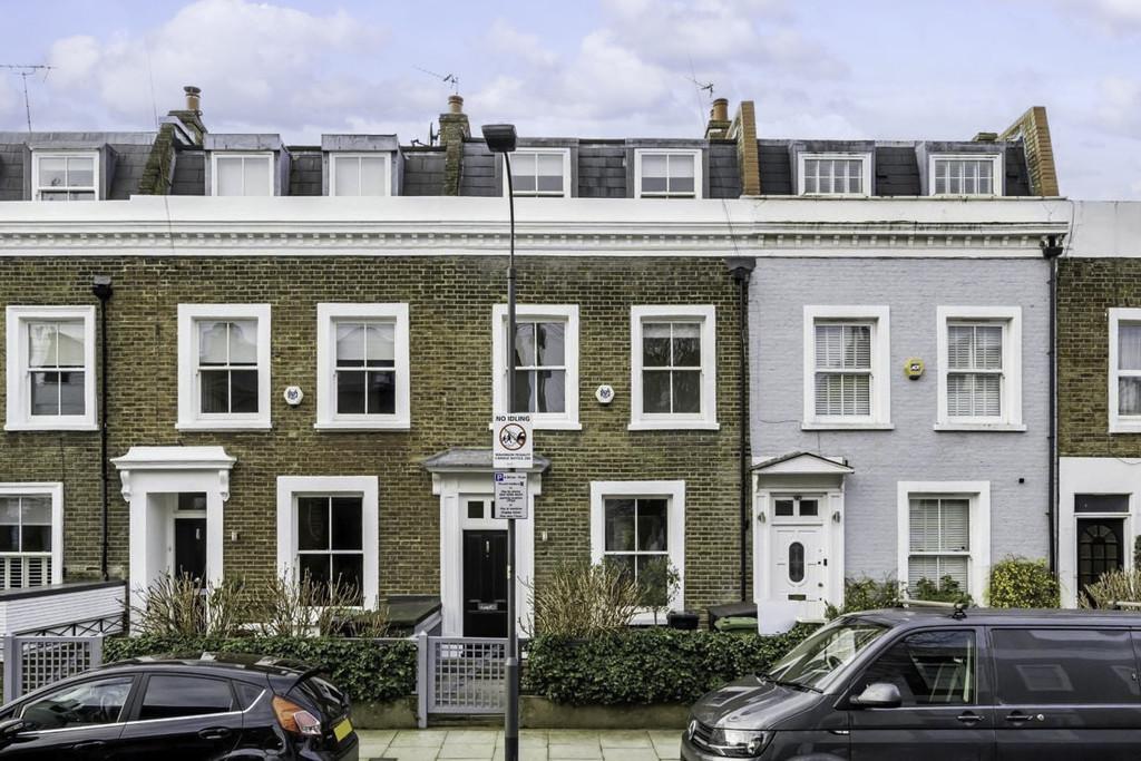 15 Britannia Road - 01