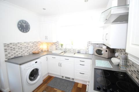 2 bedroom semi-detached bungalow for sale, Coupe Grove, Altofts