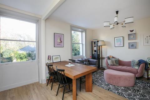 2 bedroom flat for sale, Camberwell Grove, Camberwell, SE5