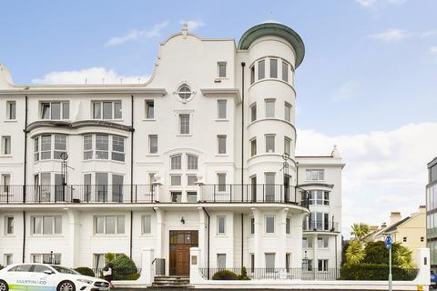 Grand Parade, Plymouth PL1