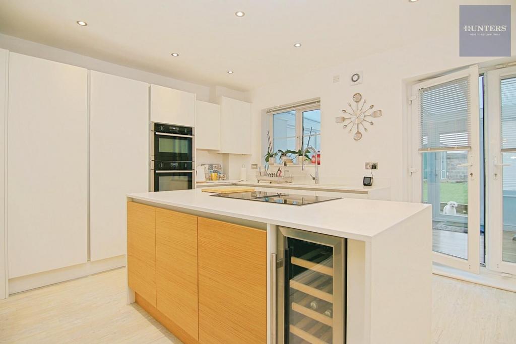 Kitchen diner