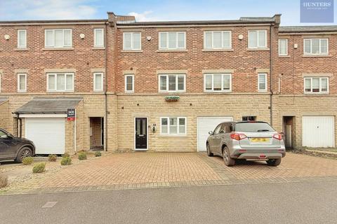 4 bedroom townhouse for sale, Horsforde View, Leeds