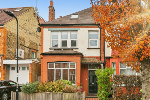 2 bedroom duplex for sale, Balfour Avenue, Hanwell ,London, W7