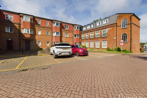 1 bedroom flat for sale, Westdeane Court, Basingstoke RG21