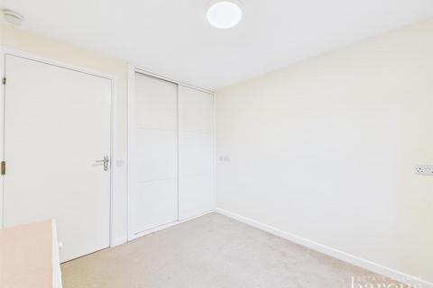 1 bedroom flat for sale, Westdeane Court, Basingstoke RG21