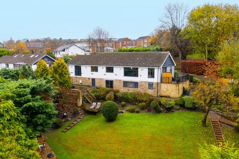 undefined, Larkhill Close, Cleckheaton