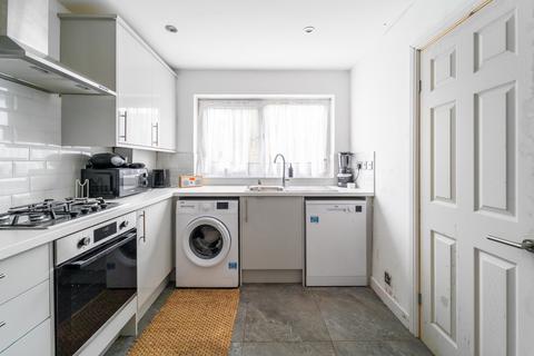 undefined, Approach Close, Stoke Newington, London, N16