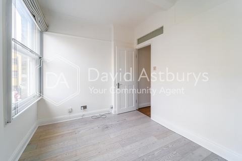 undefined, Furlong Road, Highbury, London