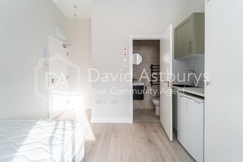 undefined, St. Georges Avenue, Tufnell Park
